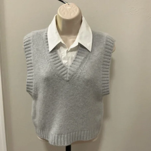 Favorite Daughter The Leigh Collar Sweater Vest in size small grey - Picture 2 of 5